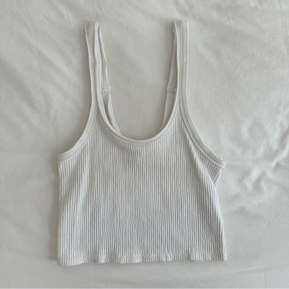 Urban Outfitters Ribbed Tank - Picture 3 of 4
